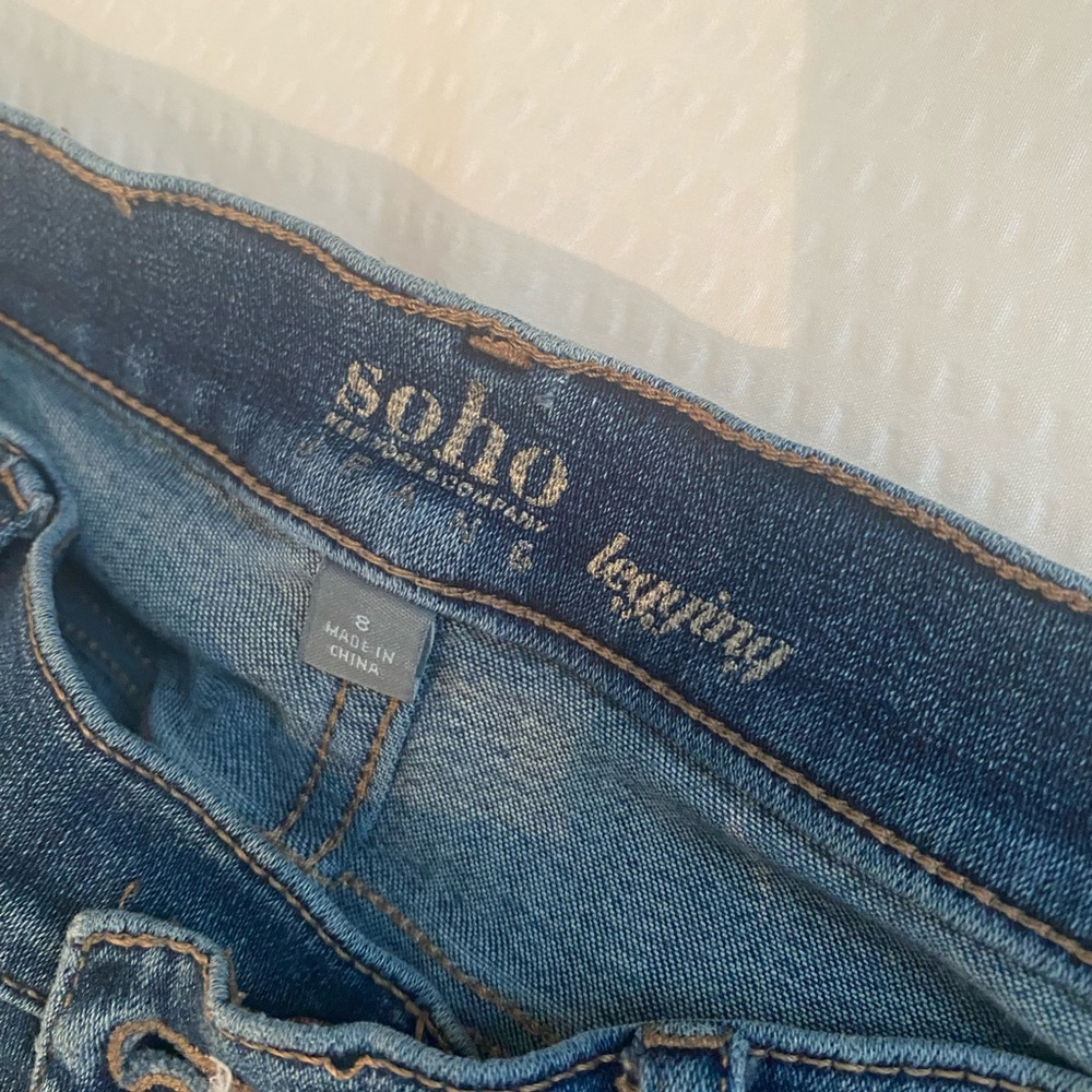 Jeans.